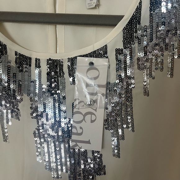 Olive and Oak NWT cream color with sequins sheer top, Size M - Picture 3 of 6